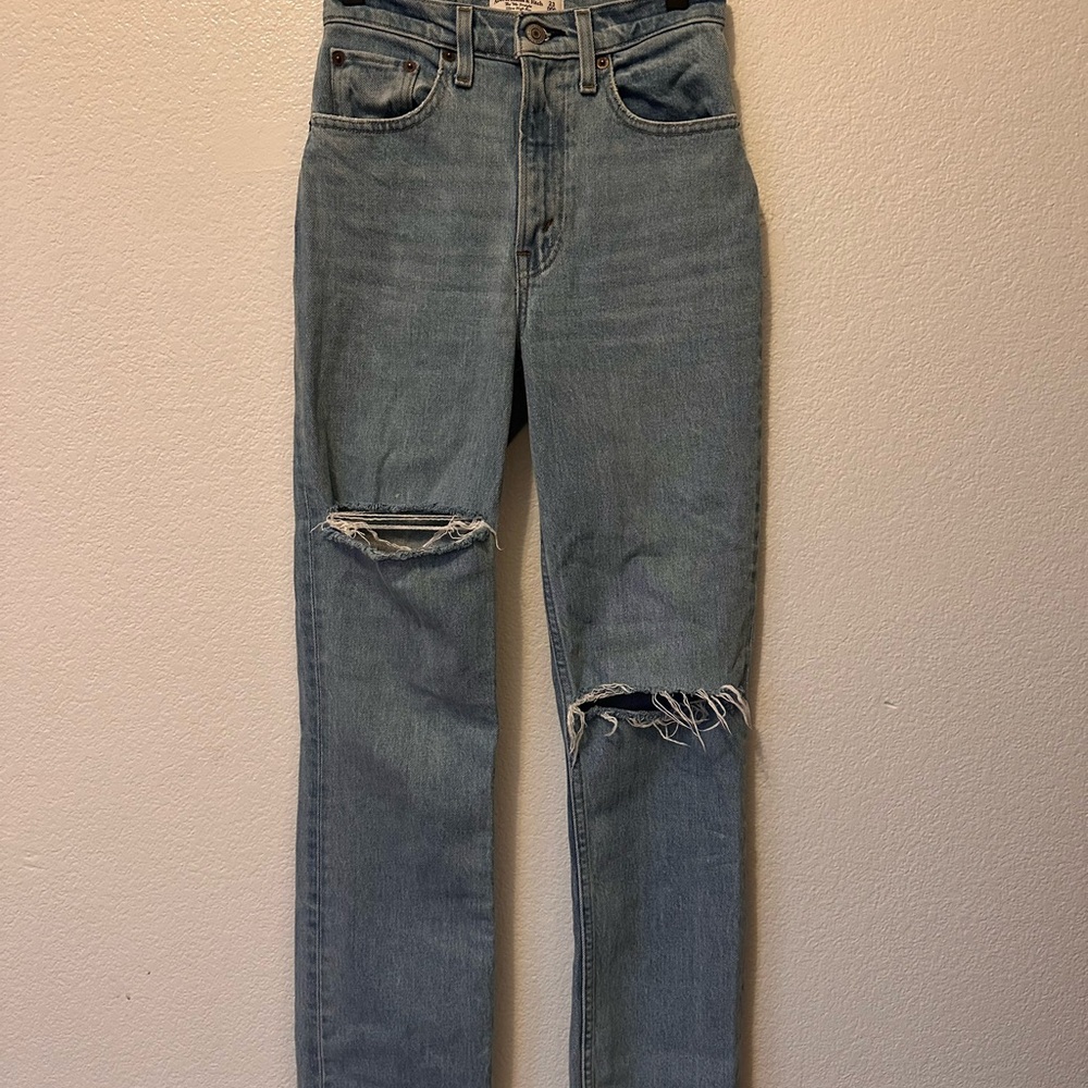 Classic Blue Distressed Women Jeans